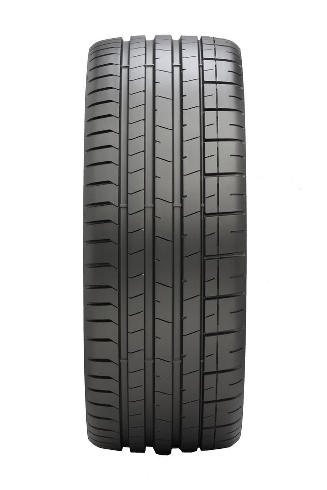PIRELLI P ZERO™ 255/40 R21 102 Y