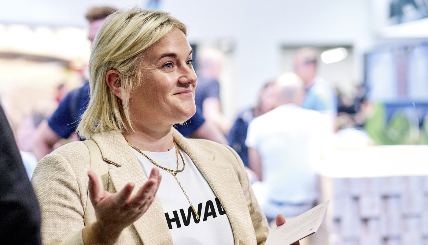 Blond, Person, Erwachsener, Weiblich, Frau