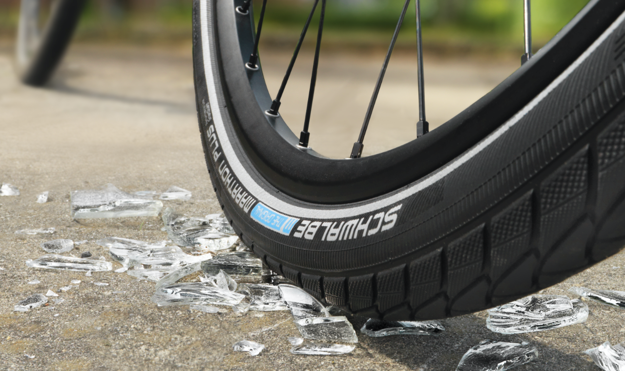 Marathon Plus tires are the only tires in the world that can truly claim to be flat-less. This is thanks to their unique patented puncture protection belt. What’s more, they offer exceptional long life, dynamic rolling behavior and many more superior features. 