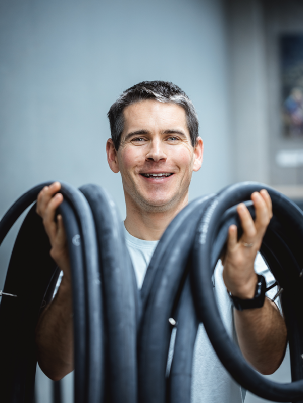 Person, Lächeln, Erwachsener, Männlich, Mann