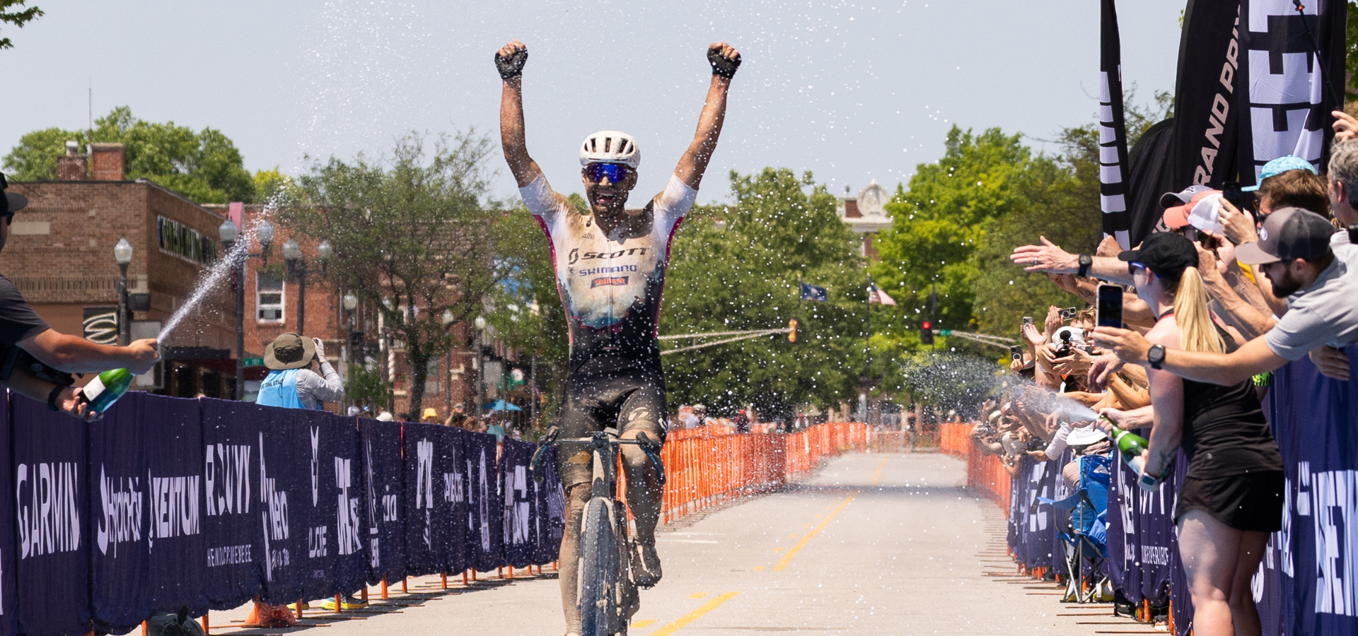Helme, Erwachsener, Weiblich, Person, Frau
